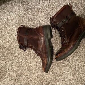 Ugg Brown Leather shearling Boots